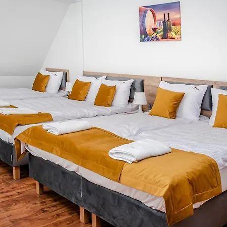 Πανσιόν Sun & Wine